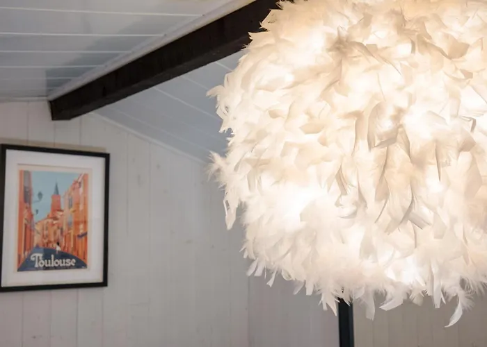 Romy - Cosy Et Clame Au Capitole Daire Toulouse